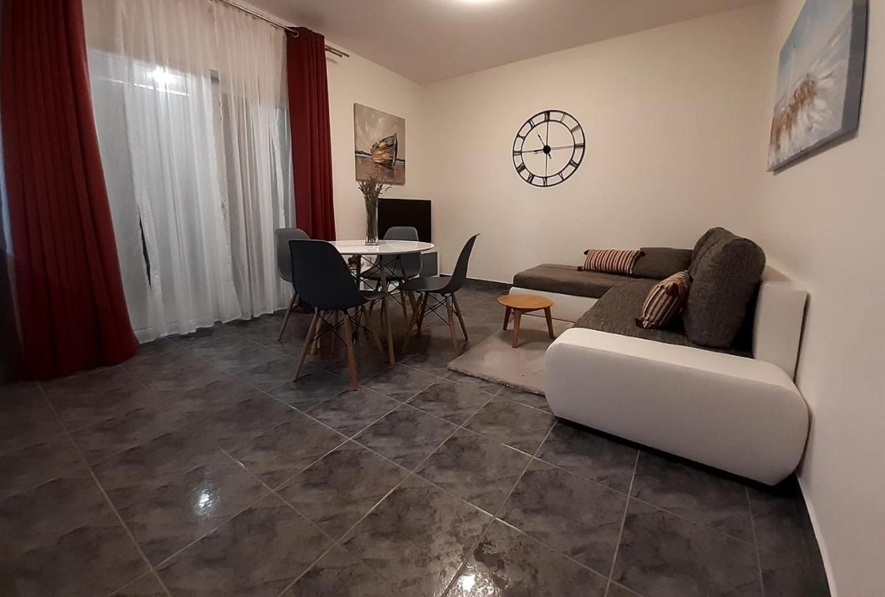 יסניצה Solis Adriaticum Apartments מראה חיצוני תמונה