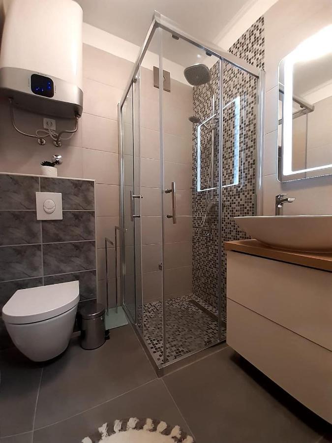 יסניצה Solis Adriaticum Apartments מראה חיצוני תמונה
