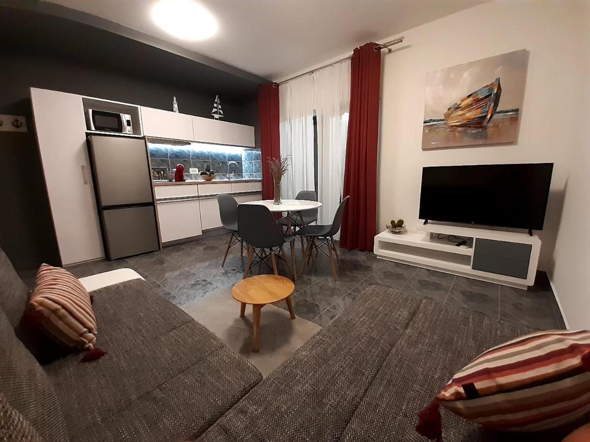 יסניצה Solis Adriaticum Apartments מראה חיצוני תמונה