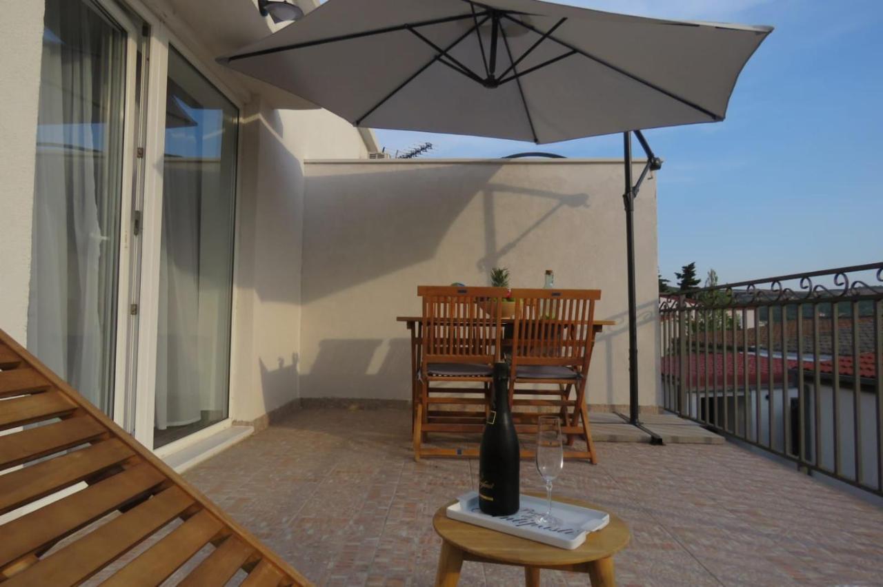 יסניצה Solis Adriaticum Apartments מראה חיצוני תמונה